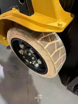 Montacargas GLP 2016  CAT Lift Trucks 2c5000 (12)