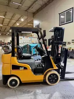 Montacargas GLP 2021  CAT Lift Trucks fgc25n (4)