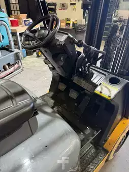 Montacargas GLP 2021  CAT Lift Trucks fgc25n (5)