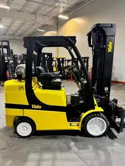 Montacargas GLP 2019  Yale glc080 (1)