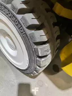 Montacargas GLP 2019  Yale glc080 (13)