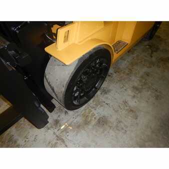Carretilla elevadora GLP 2009  CAT Lift Trucks gc70k (11)
