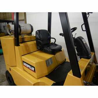 Carretilla elevadora GLP 2009  CAT Lift Trucks gc70k (7)