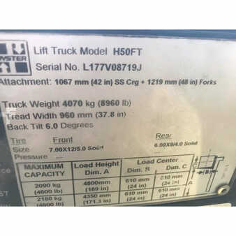 Propane Forklifts 2011  Hyster h50ft (3)