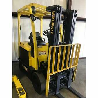 4 Wheels 2010  Hyster e50xn-33 (3)