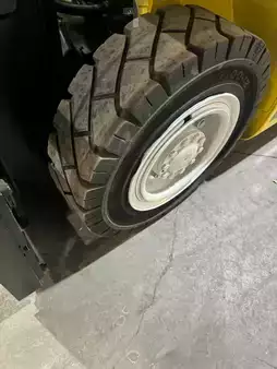 Montacargas GLP 2021  Yale  (13)