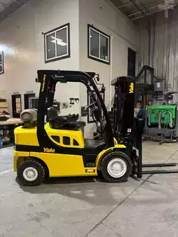 Montacargas GLP 2021  Yale  (5)