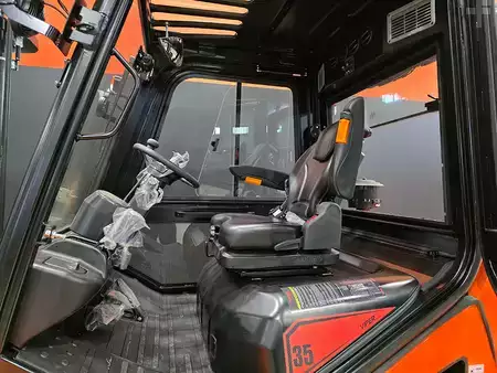 Montacargas diésel 2026  Viper rtd35f-4 (10)