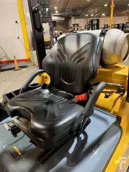 Propane Forklifts 2023  CAT Lift Trucks fgc30n4 (7)