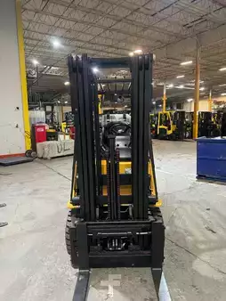Montacargas GLP 2021  CAT Lift Trucks fgc25n (3)