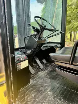 Montacargas diésel 2000  Hyster h300xl (8)