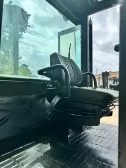 Montacargas diésel 2000  Hyster h300xl (9)