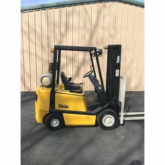 Propane Forklifts 2000  Yale glp040afnuaf084 (3)