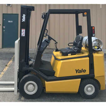 Propane Forklifts 2000  Yale glp040afnuaf084 (1)