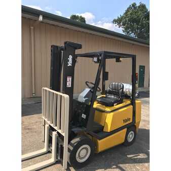 Propane Forklifts 2000  Yale glp040afnuaf084 (6)