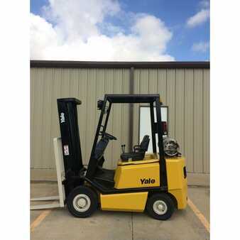 Propane Forklifts 2003  Yale glp040afnuaf084 (2)