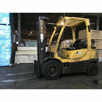 Propane Forklifts 2006  Hyster h50ft (1)