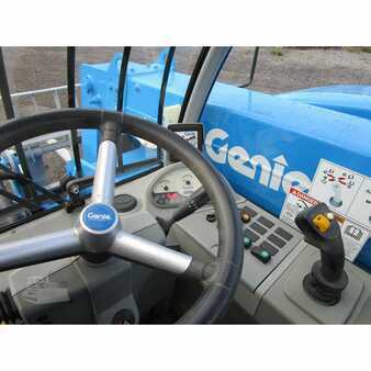 Manipulador Telescópico fijo 2012  Genie gth5519 (9)