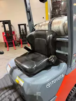 Propane Forklifts 2022  Toyota 8fgcu30 (7)