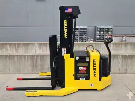 Electric Pallet Jacks 2020  Hyster w30zr (1)