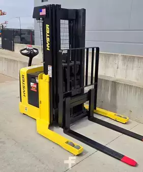 Electric Pallet Jacks 2020  Hyster w30zr (7)
