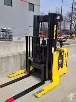 Electric Pallet Jacks 2020  Hyster w30zr (8)