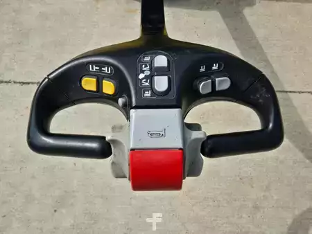 Electric Pallet Jacks 2020  Hyster w30zr (9)