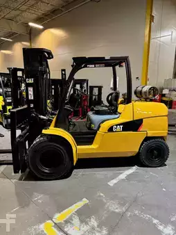 Propane Forklifts 2014  CAT Lift Trucks p11000 (1)