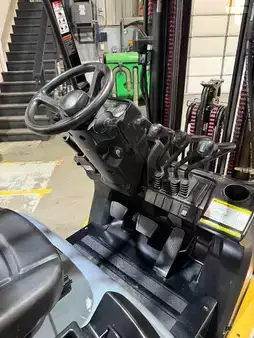 Propane Forklifts 2023  CAT Lift Trucks fgc25n (8)