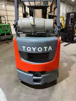 Propane Forklifts 2020  Toyota  (6)