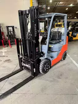 Propane Forklifts 2020  Toyota  (2)