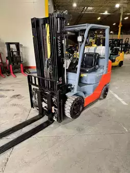 Propane Forklifts 2016  Toyota 8fgcu30 (2)