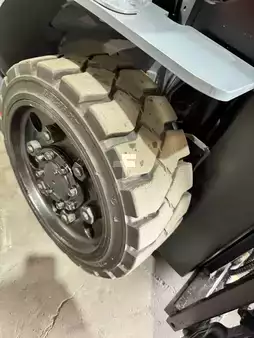 Propane Forklifts 2016  Toyota 8fgcu30 (9)