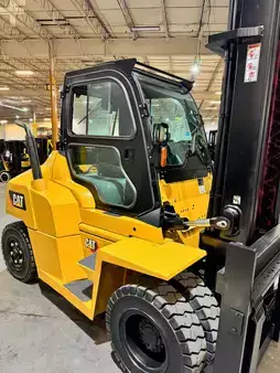 Diesel Forklifts 2018  CAT Lift Trucks dp70n (6)