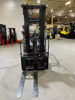 Propane Forklifts 2022  Toyota 8fgcu30 (3)