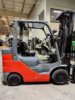 Propane Forklifts 2022  Toyota 8fgcu30 (5)