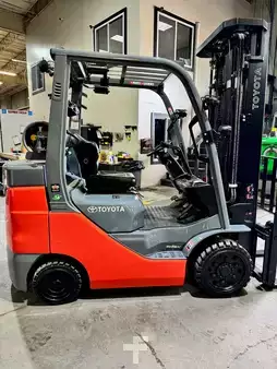 Propane Forklifts 2022  Toyota 8fgcu30 (4)