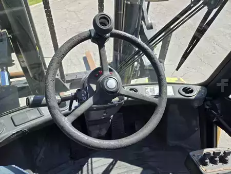 Diesel Forklifts 2006  Yale gdp210 (9)