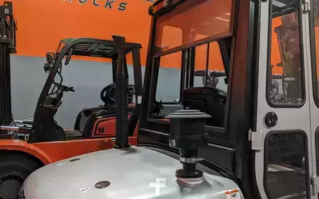 Montacargas diésel 2026  Viper rtd30 (9)