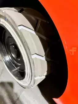 Montacargas GLP 2020  Toyota  (9)