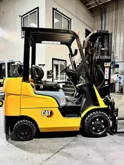 Montacargas GLP 2023  CAT Lift Trucks fgc25n (1)