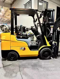 Montacargas GLP 2023  CAT Lift Trucks fgc30n4 (5)