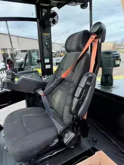 Montacargas diésel 2019  Yale gdp360 (10)
