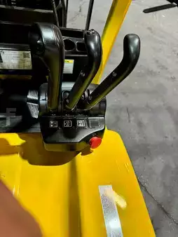 Montacargas Eléctrico (4 ruedas) 2021  Hyster j30xnt (12)