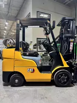Propane Forklifts 2021  CAT Lift Trucks fgc30n4 (6)
