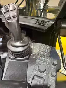 Montacargas diésel 2022  Hyster h360xd48 (12)