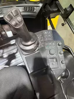 Montacargas diésel 2022  Hyster h360xd48 (7)