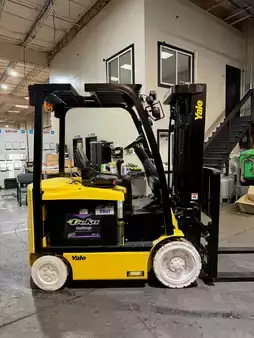 4-Wheel Electric 2020  Yale erc055vgn (5)