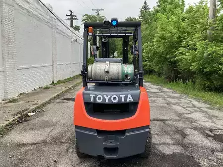 Propane Forklifts 2021  Toyota 8fgu30 (2)