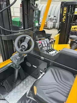 Propane Forklifts 2018  Combilift cb6000 (2)